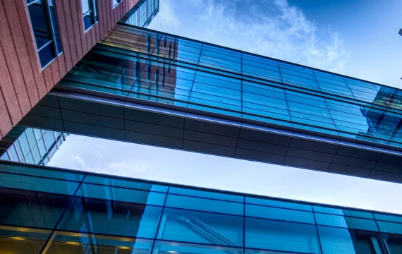 andrew-coop-yWjTC7efJBs-unsplash