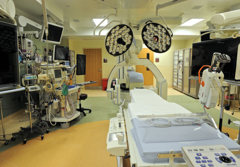 Cv Operating Room Cardio Vascular Adult & Pediatric Hybrid Operating Rooms | Thornton ...