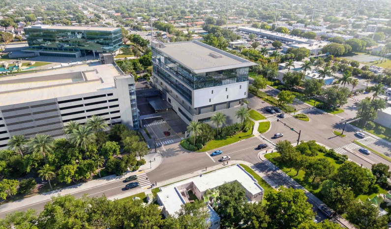fiu-baptist-health-south-florida-health-sciences-clinical-facility-1